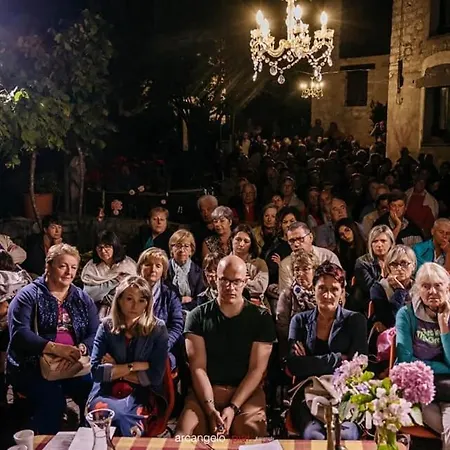 Borgo Stramare Fra Valdobbiadene E Segusino