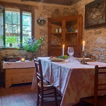 Borgo Stramare Fra Valdobbiadene E Segusino Holiday home *