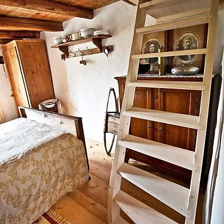 Borgo Stramare Fra Valdobbiadene E Segusino *